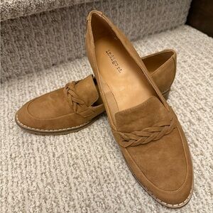 Indigo Rd. Women's Harpar Braided Loafer Size 8